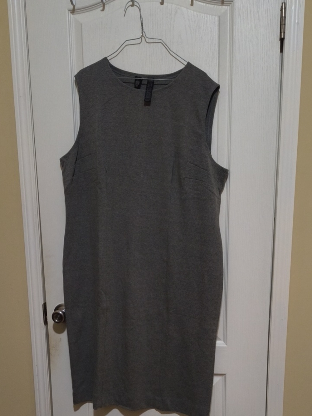 Sleeveless Gray Shift Dress